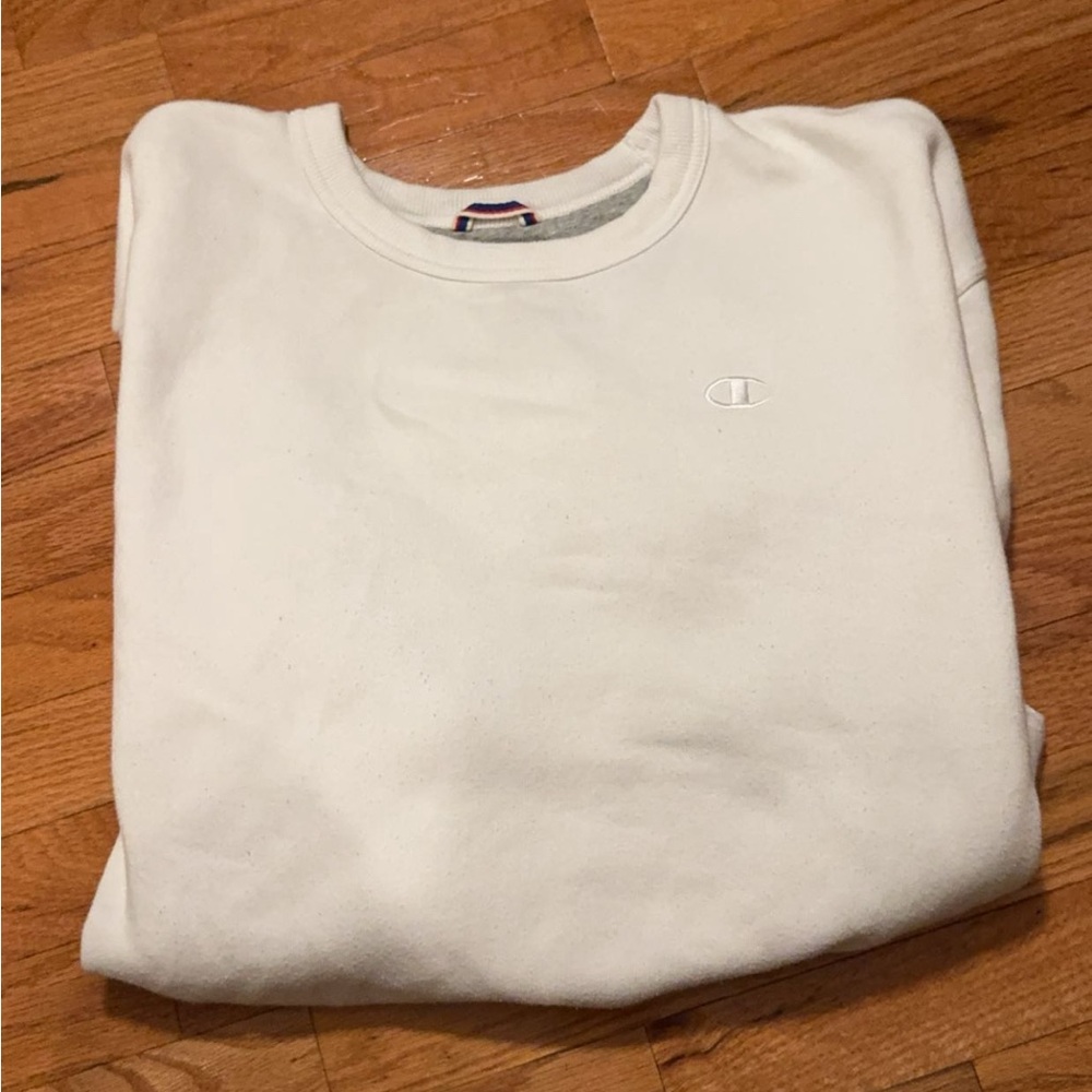 White champion pullover